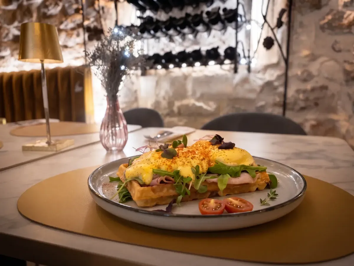 Classic Eggs Benedict on Peristil Square, Café & Restaurant Lvxor Split