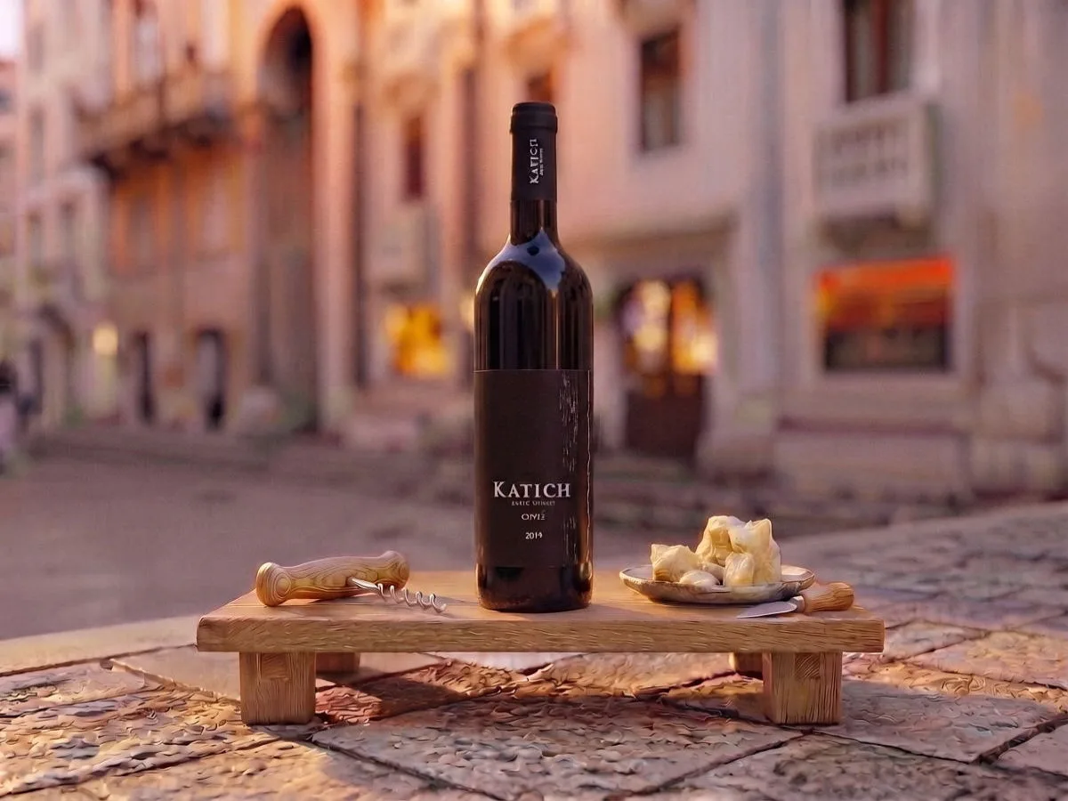Cuvée Katich, 0.75 l bottle on Peristil Square, Café & Restaurant Lvxor Split